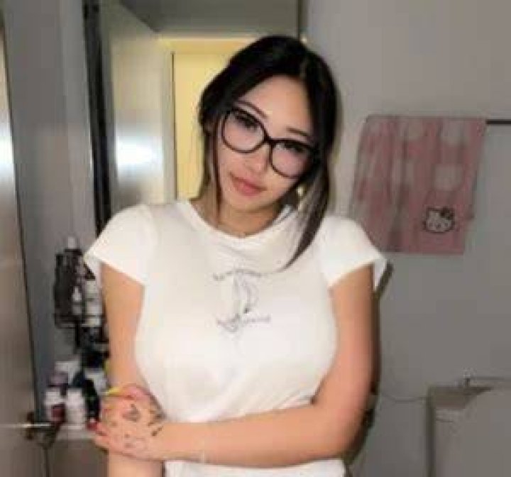 Bunni Emmie Biography, Age, Boyfriend, Net Worth, Wiki, Family and Height