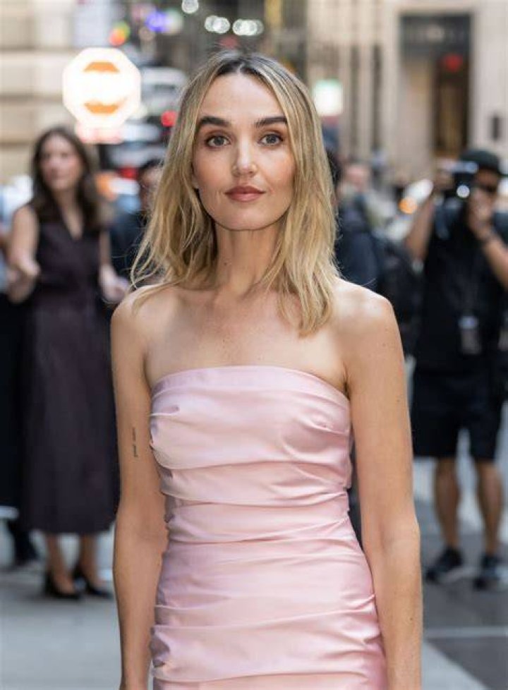 Chloe Fineman The New and Returning Cast of Saturday Night Live