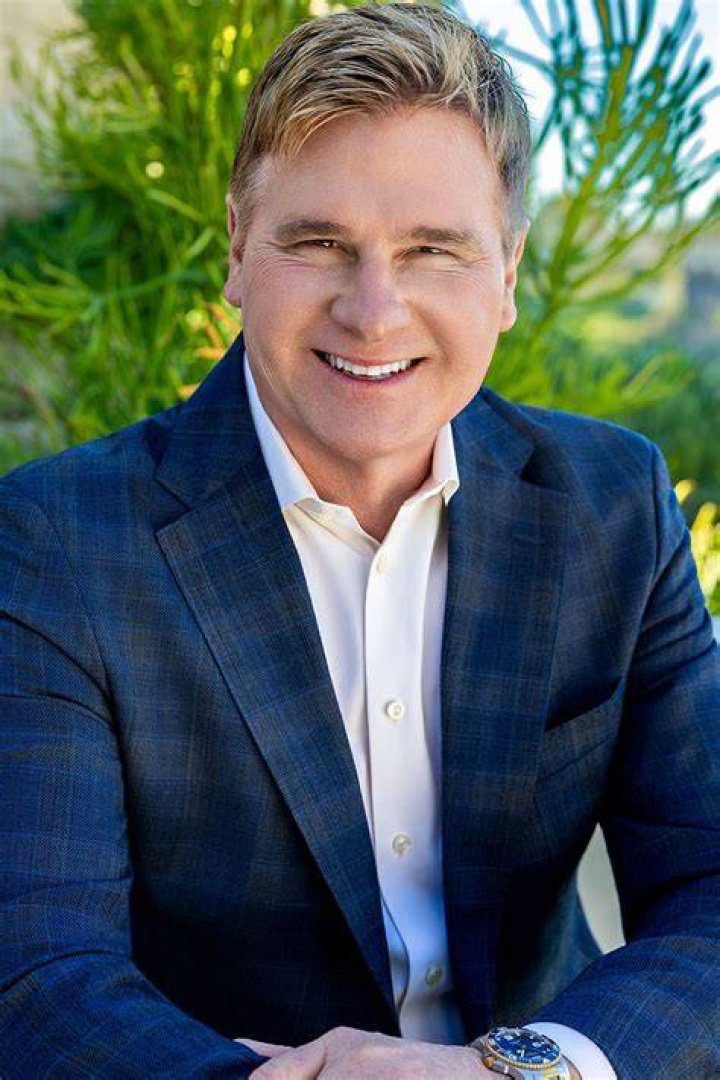 Ernie Carswell & Associates Top Luxury Agents in LA