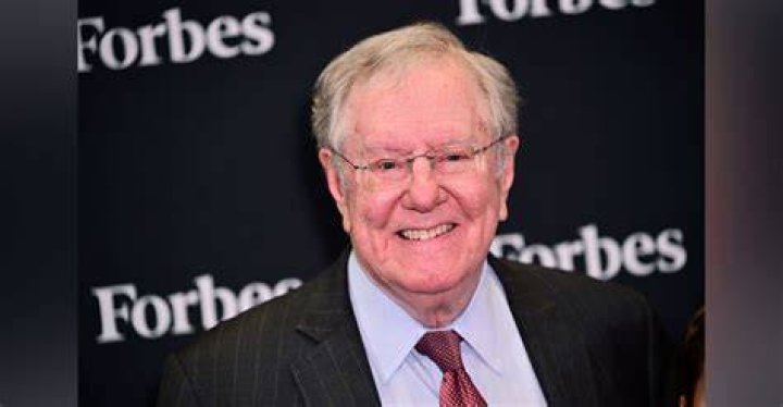 Exclusive Steve Forbes rails on the Fed, Obamacare and highlights 2016