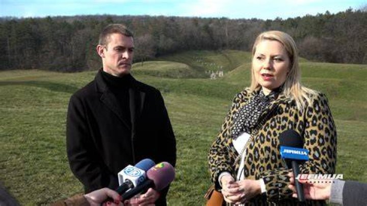 PORODICAMA KOSTINIH ŽRTAVA PREDATI SNIMCI Roditelji Ane Božović ne