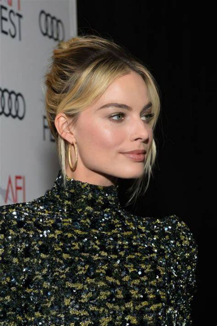 Proof that Margot Robbie has the best beauty game in Hollywood Actress margot robbie, Margot