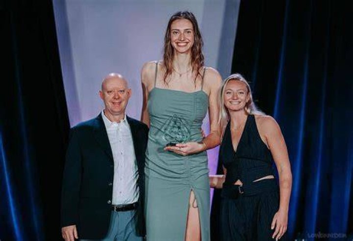 Tall Anna stock image. Image of north, brown, cliff, tall 21560779