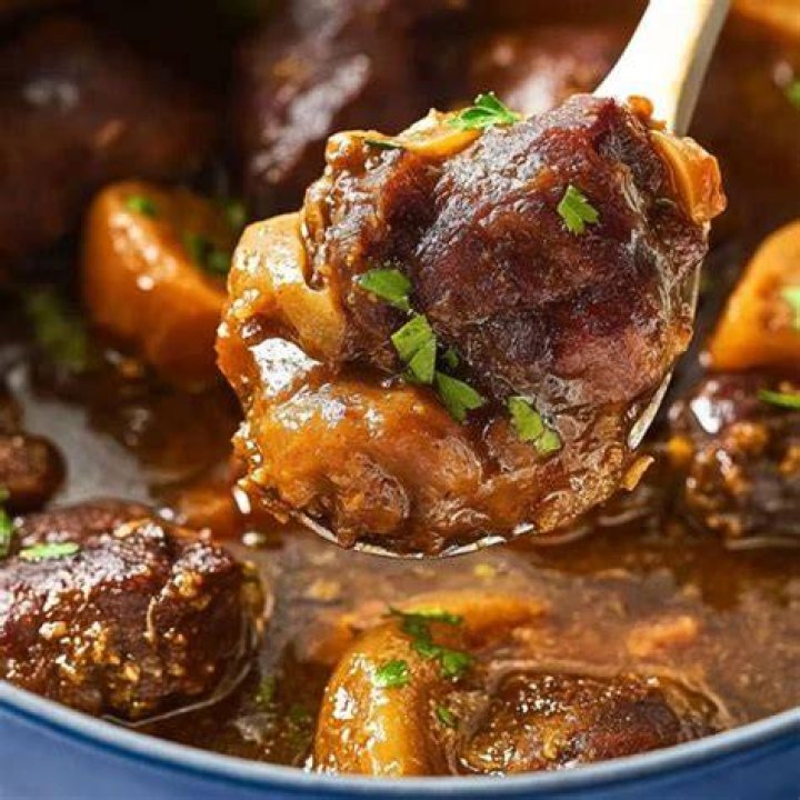 Top 7 Oxtail Recipes
