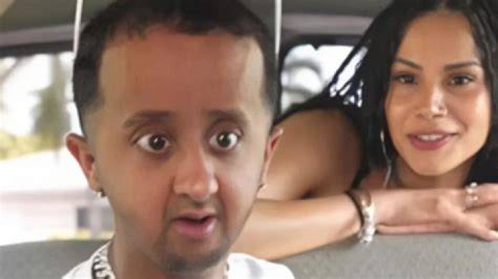 WATCH Aria Electra Baby Alien Fan Van Video Leaked, 1111 Bus Footage